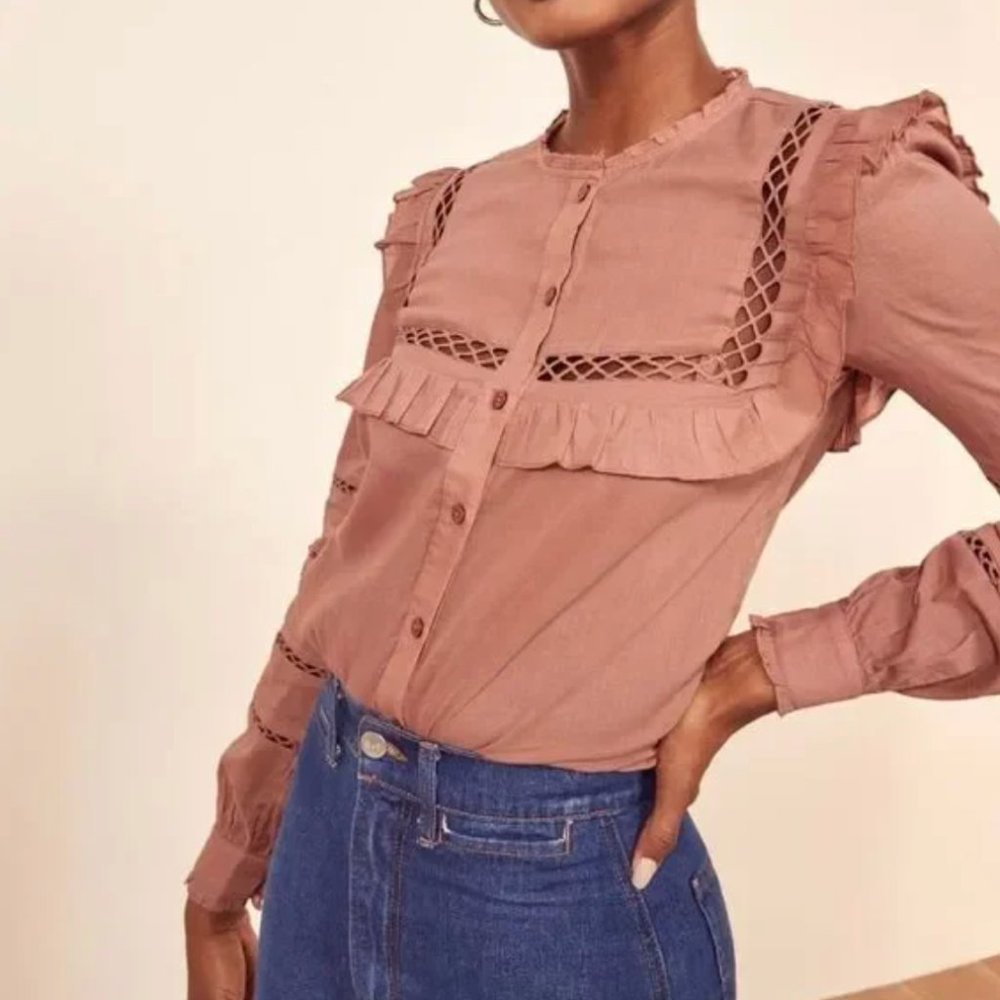 Reformation Rosey Top in Praline